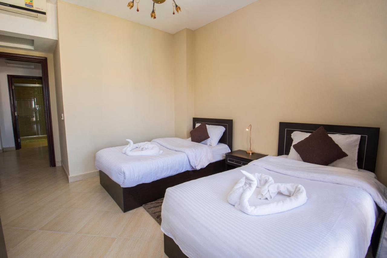 Premium Sea View 2 Bedrooms 2 Bathrooms Apartment Located Within Gravity Hotel & Aquapark Hurghada Exteriör bild
